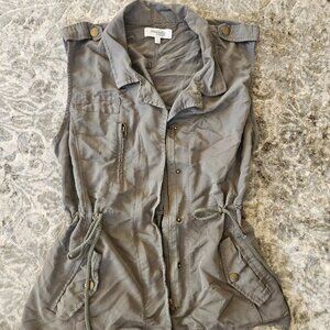 Charlotte Russe Adjustable Utility Vest